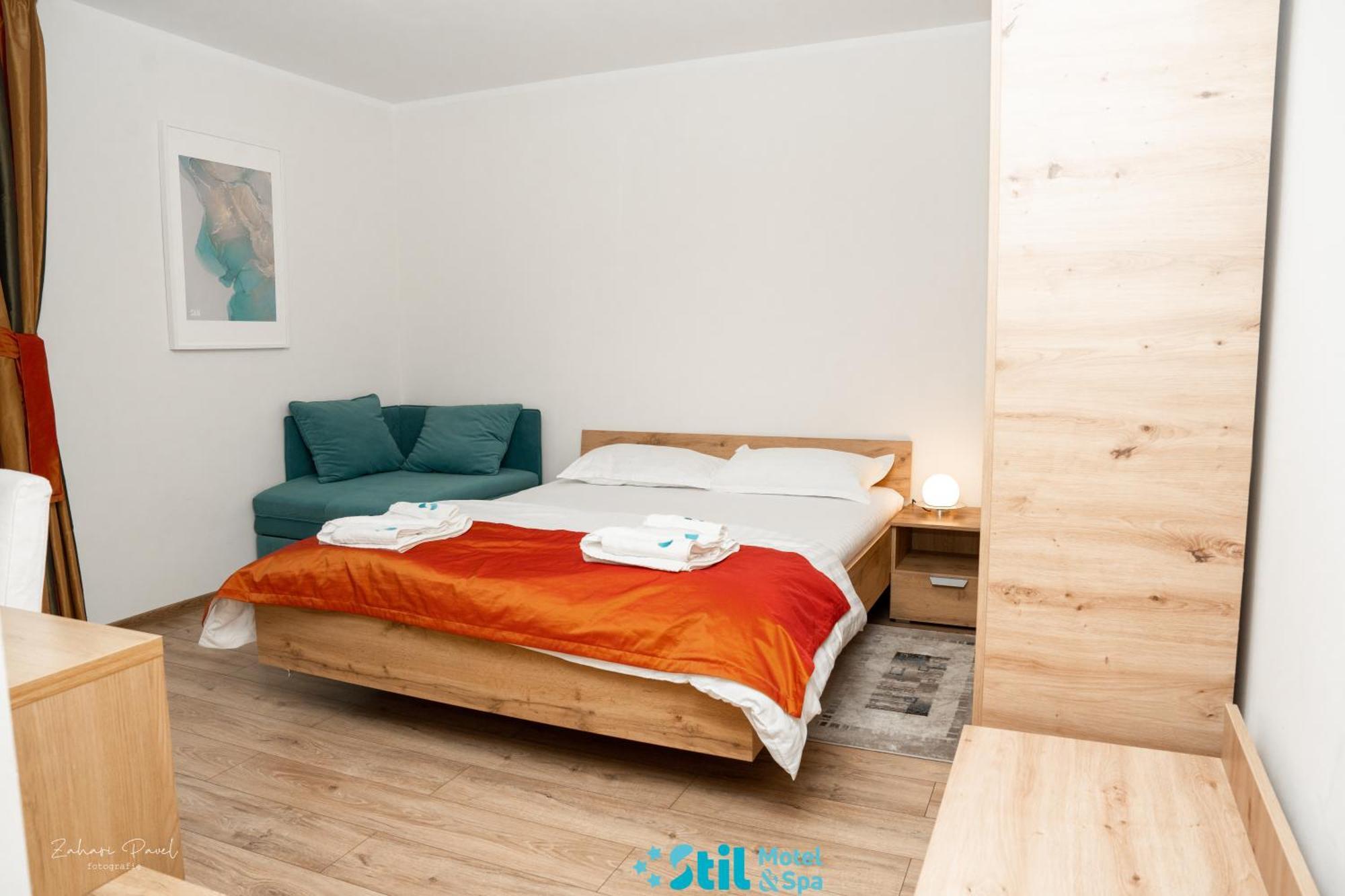 Stil Motel & Spa Ташнад Екстериор снимка